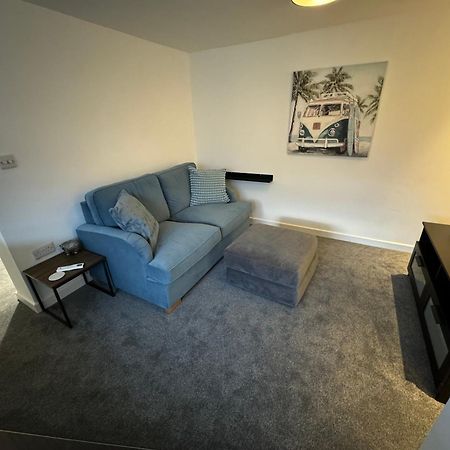 Modern 1 Bed Apartment With Car Parking Bitton المظهر الخارجي الصورة
